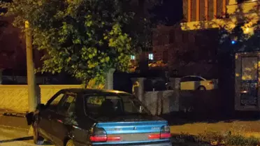 Alkollü Sürücü Ağaçla Çarpıp Yaralandı