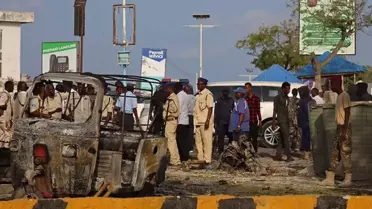 Somali'de askeri üsse bombalı intihar saldırısı: 10 ölü, 30 yaralı