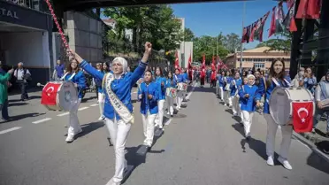 Bursa'da 19 Mayıs Coşkuyla Kutlandı