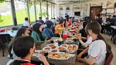 Aydınlar Okulları Kız Voleybol Turnuvasında Büyük Başarı Elde Etti