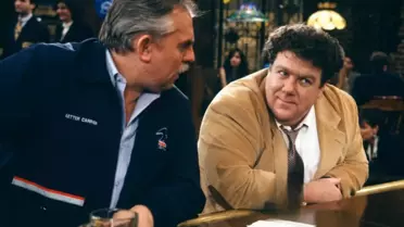 Dünyaca ünlü oyuncu George Wendt hayatını kaybetti