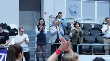 İstanbul Kent Üniversitesi Voleybol Takımı Şampiyon