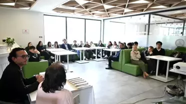 Ersin Vural, Kartepe'de Gençlerle Bisiklet Günlüklerini Paylaştı
