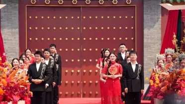 Shenyang'da 52 Çift Geleneksel Törenle Evlendi