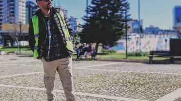 Temizlik işçisi, yaptığı temizliği beğenmeyen esnafı öldürdü