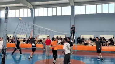 Hisarcık'ta Voleybol Turnuvası Sonuçlandı