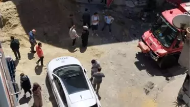 Bayrampaşa'da Göçük: 1 İşçi Toprak Altında