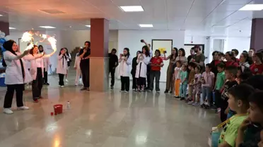 Düzce'de Fen Eğitimi Sergisi Açıldı