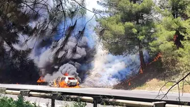 Tarsus'ta Araç Yangını Ormana Sıçradı, Müdahale İle Yangın Önlenildi