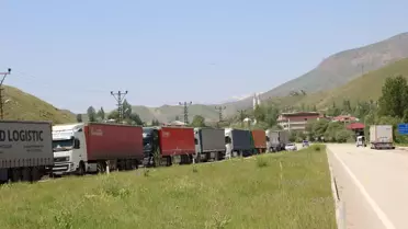 Esendere Gümrük Kapısı'nda 3 Km TIR Kuyruğu