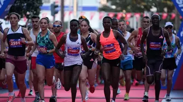 İzmir Yarı Maratonu'nda Kenyalı İkilisi