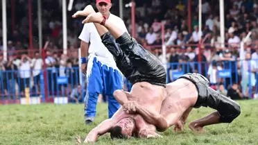 Tarihi Elmalı Yağlı Güreşleri Yapıldı
