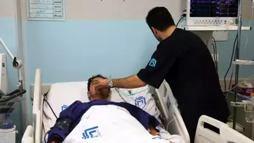 AA ekibi, İsrail'in saldırılarına uğrayan Tahran'daki hastanelerde tedavisi süren yaralıları görüntüledi