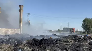 Adana'da Geri Dönüşüm Fabrikasında Yangın
