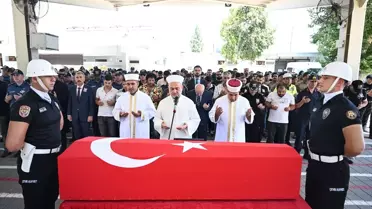 Beyin kanaması geçiren polis memuru toprağa verildi