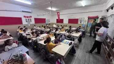 Öğrencilerden Tohum Topu ile Doğaya Destek
