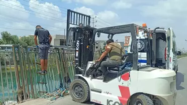 Adana'da Sulama Kanalında Erkek Cesedi Bulundu