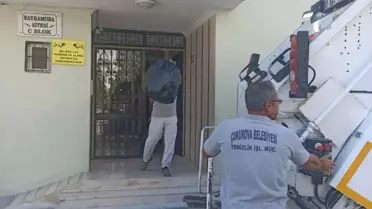 Adana'da Çöpler İçin İki Kamyon Temizlik