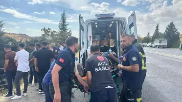 Kahta'da Şarampole Devrilen Otomobilde 3 Yaralı