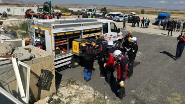 Afyonkarahisar'da Deprem Tatbikatı Yapıldı