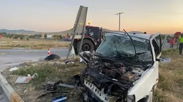 Emirdağ'da Otomobil-Traktör Kazası: 4 Yaralı