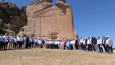 AK Parti Eskişehir İl Başkanı Albayrak, Han ilçesini ziyaret etti