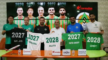 Alanyaspor'dan 5 Futbolcuya Sözleşme Uzatma