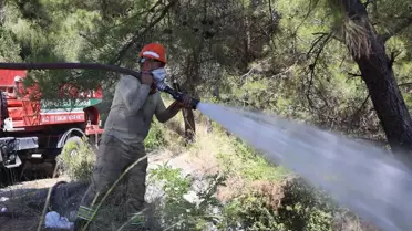 Hatay'da Yangına Mücadele Sürekli Devam Ediyor