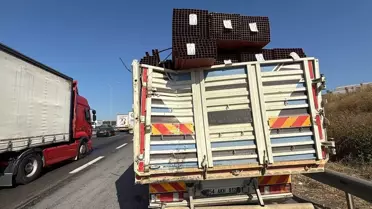 Kocaeli'de Otobüs-Kamyon Kazası: 7 Yaralı