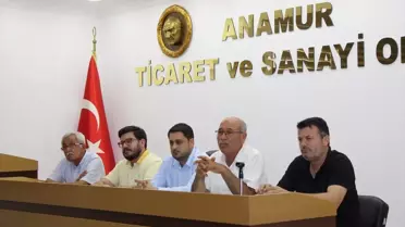 Muz Üreticileri Toplantısı Anamur'da Yapıldı