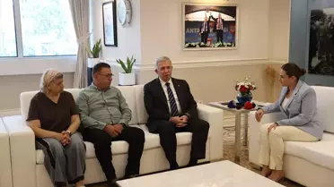 Yavaş'tan Tutuklu Böcek'e Ziyaret