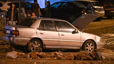 Ankara'da Şiddetli Fırtına ve Sağanak Hayatı Olumsuz Etkiledi