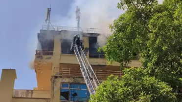 Muratpaşa'da Boş Binada Yangın