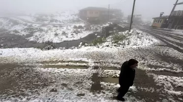 Ardahan ve Kars'ta Kar ve Sis Etkili