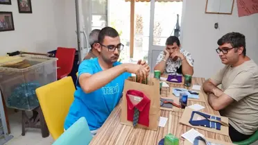 Özel Çocuklar Babalar Günü İçin Sürpriz Yaptı