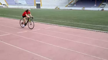 Mürya Karayel Hedeflerine Koşuyor
