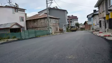 Başçiftlik'te asfaltlama çalışması yapılıyor