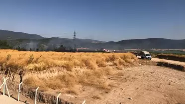 Osmaneli'nde Anız Yangını Söndürüldü