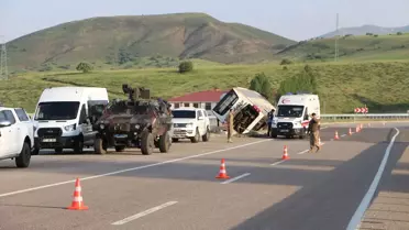 Bingöl'de Otobüs Devrildi: 3 Yaralı