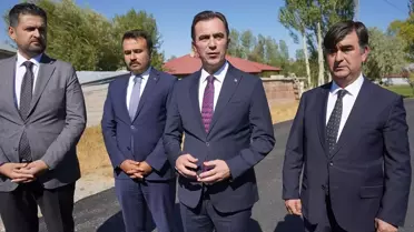 Ahlat'ta Köy Yolları Asfaltlanıyor