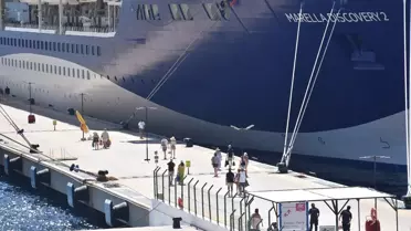 Bodrum'a İki Kruvaziyer Gemisi Geldi
