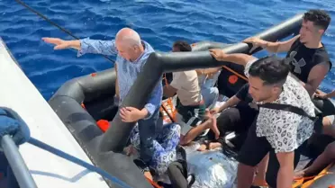 Bodrum'da 13 Düzensiz Göçmen Kurtarıldı