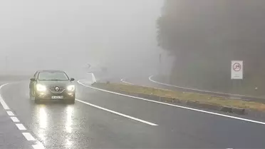 Bolu Dağı'nda Sis, Ulaşımı Zorlaştırıyor