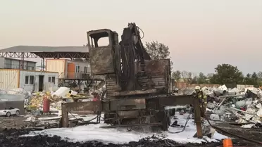 Bursa'da Geri Dönüşüm Tesisinde Yangın