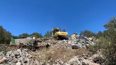 Çanakkale'de 22 Kaçak Yapı Yıkıldı