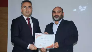Keneler ve Hastalıkları Sempozyumu Düzenlendi