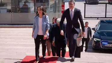CHP Genel Başkanı Özel, DEM Parti Eş Genel Başkanı Hatimoğulları ile görüştü Açıklaması