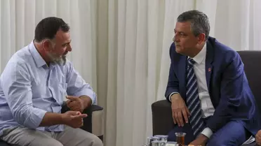 CHP Genel Başkanı Özel, Elazığ'da şehit Sefer Alan'ın ailesini ziyaret etti