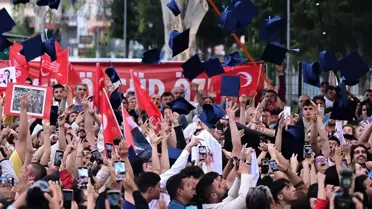 Özgür Özel: Bizim Yolumuzda Kimse Duramaz