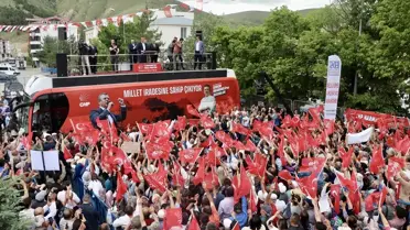 Özgür Özel'den Bayburt Çıkışı